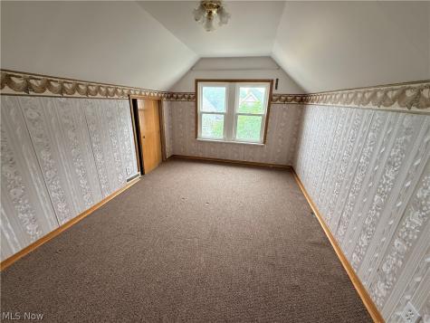 2013 Mayview Avenue Cleveland OH 44109