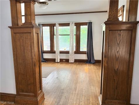 2013 Mayview Avenue Cleveland OH 44109