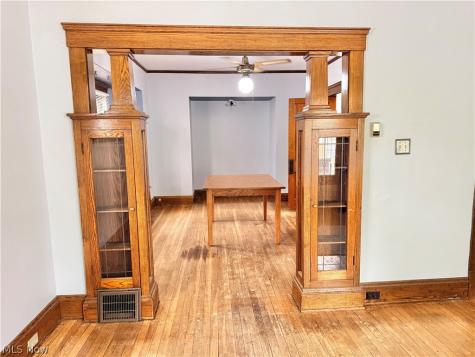 2013 Mayview Avenue Cleveland OH 44109