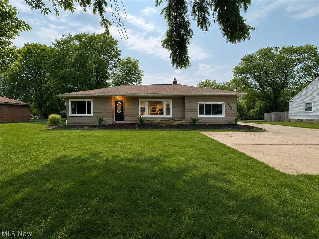 1275 Hillside Road Seven Hills OH 44131