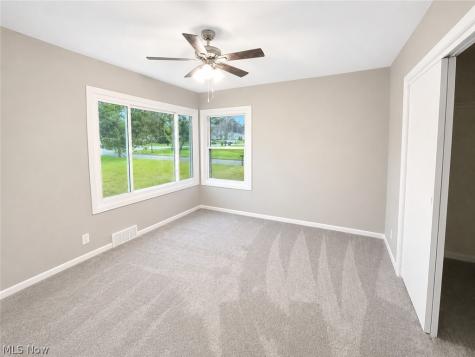 1275 Hillside Road Seven Hills OH 44131