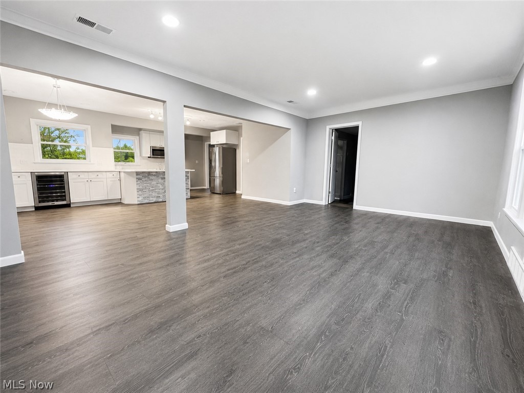 1275 Hillside Road Seven Hills OH 44131