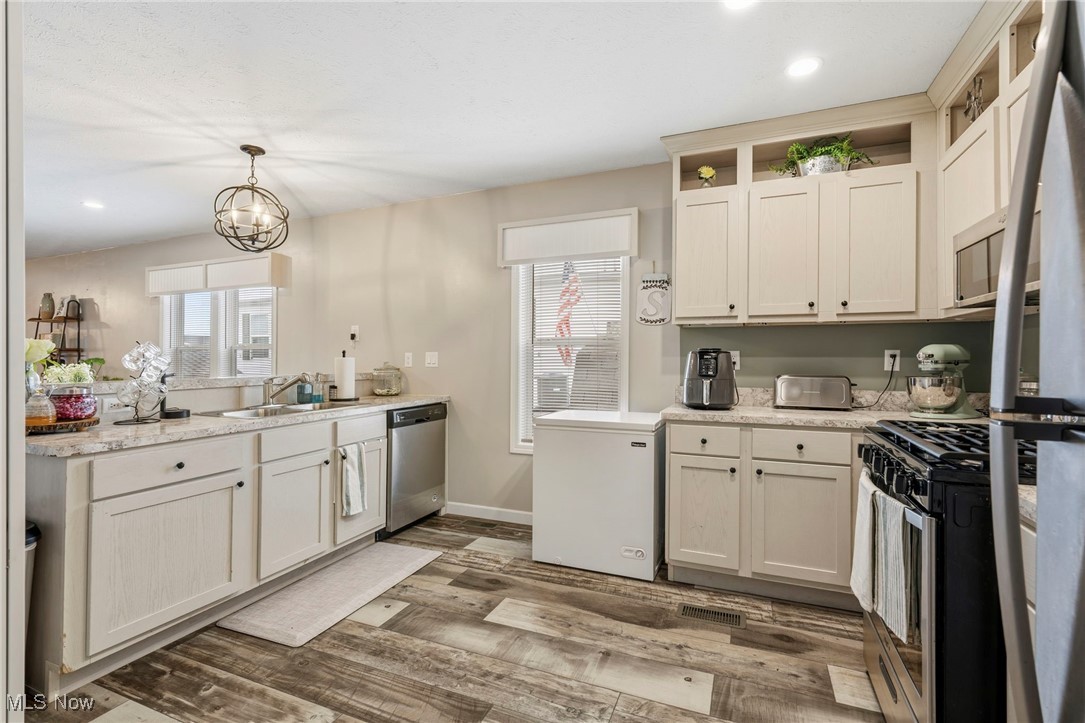 6962 Foxwood Drive SW Navarre OH 44662