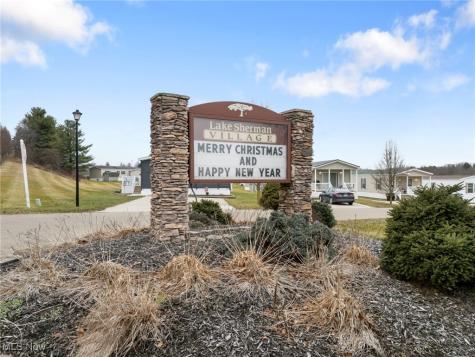 6962 Foxwood Drive SW Navarre OH 44662