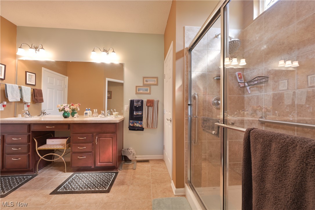 9162 Vernon Hill North Ridgeville OH 44039