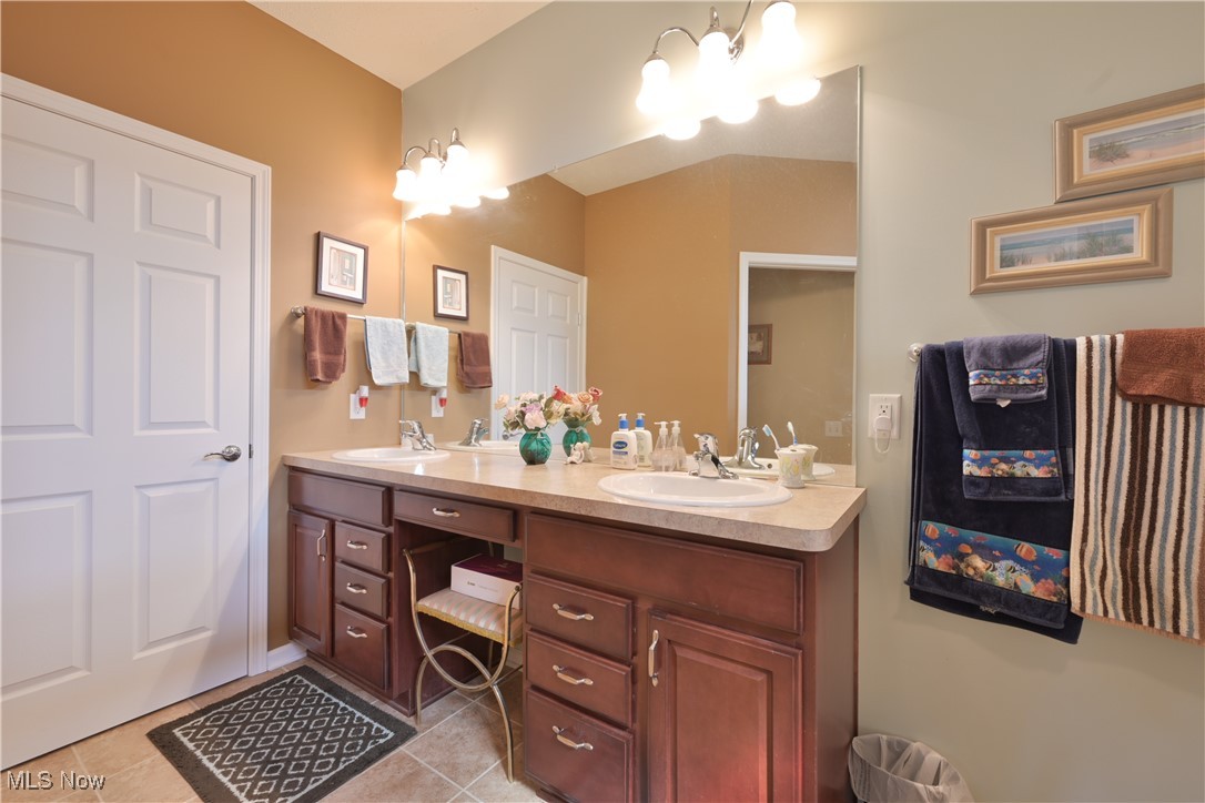 9162 Vernon Hill North Ridgeville OH 44039