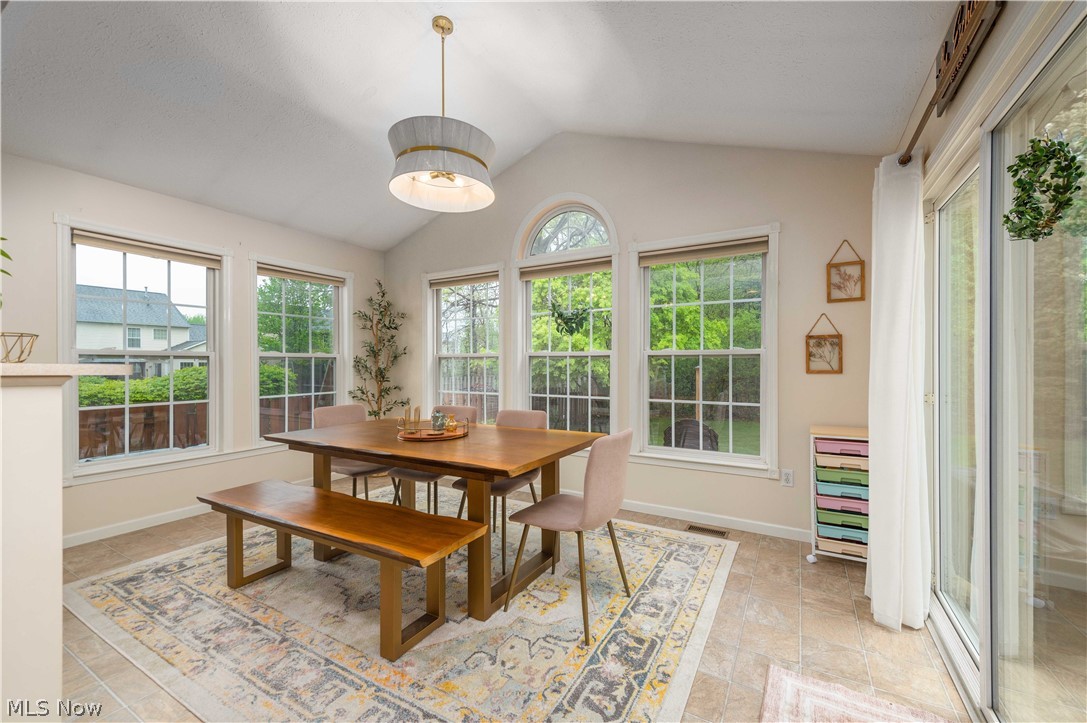37972 Pebble Lake Trail North Ridgeville OH 44039