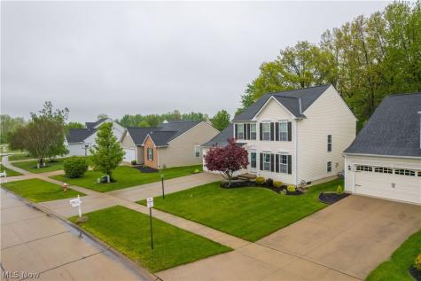 37972 Pebble Lake Trail North Ridgeville OH 44039