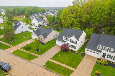 37972 Pebble Lake Trail North Ridgeville OH 44039