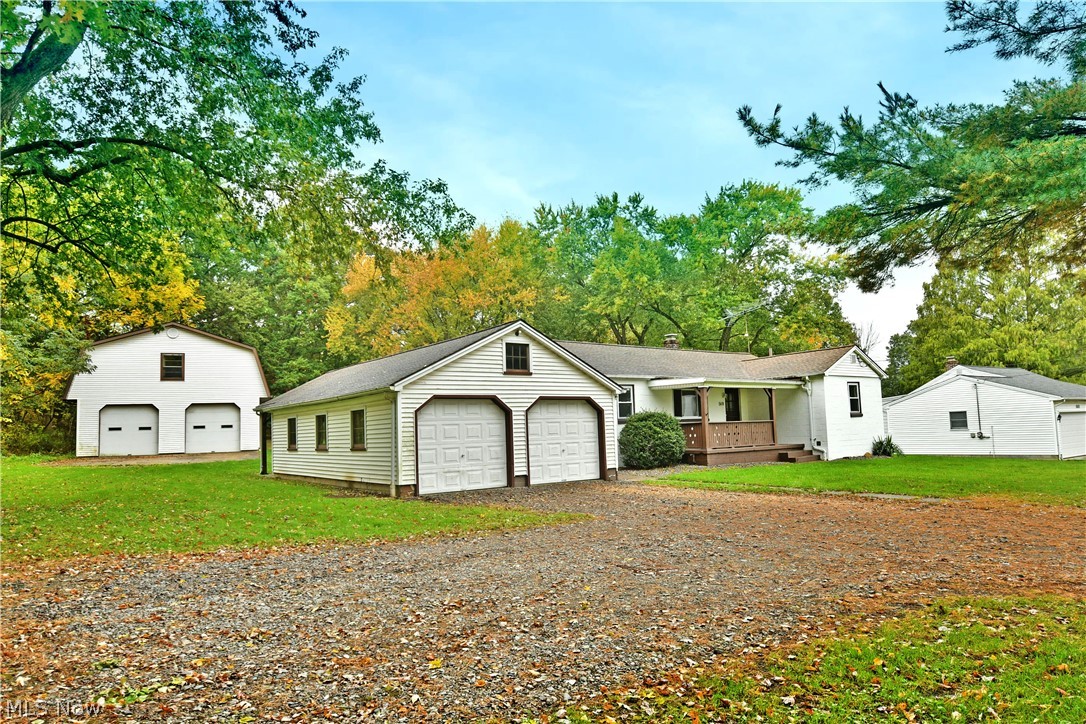 3678 Four Mile Run Road Mcdonald OH 44437