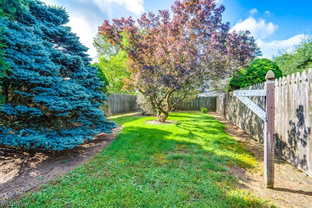 550 E Carrollton Street Magnolia OH 44643