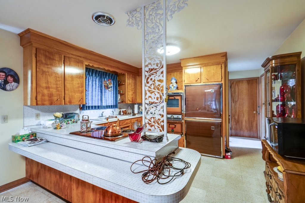 550 E Carrollton Street Magnolia OH 44643