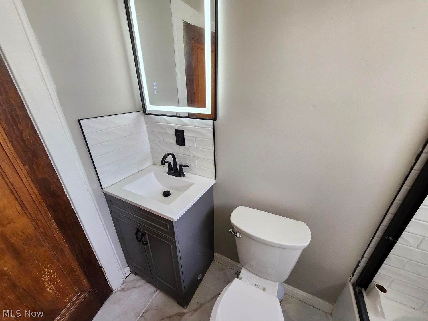 10905 Eliot Avenue Cleveland OH 44104