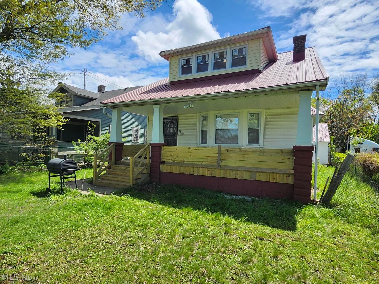 10905 Eliot Avenue Cleveland OH 44104