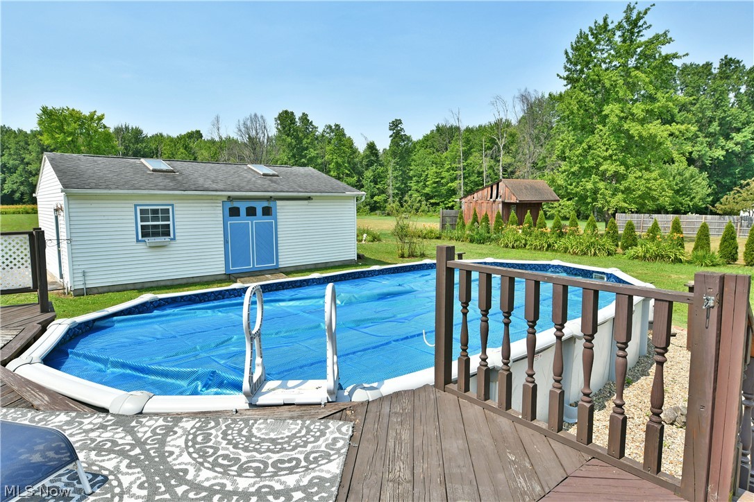 1393 Sunnyfield Avenue NW Warren OH 44481