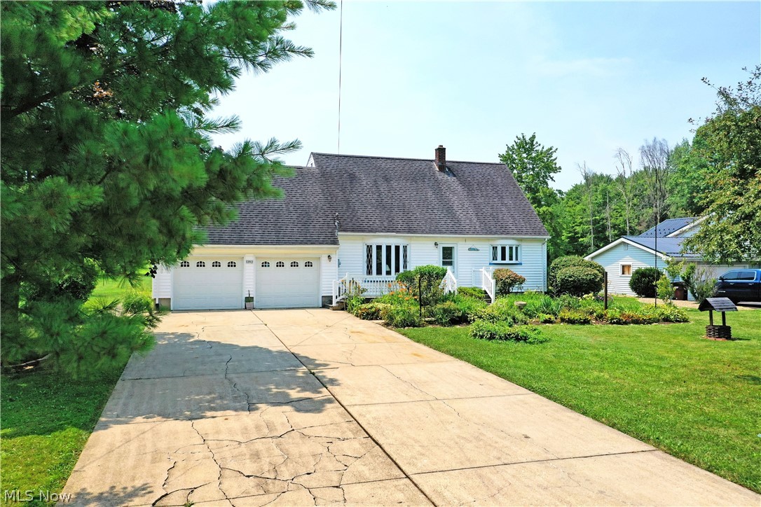 1393 Sunnyfield Avenue NW Warren OH 44481