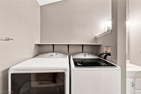 1963 Fulton Place Cleveland OH 44113