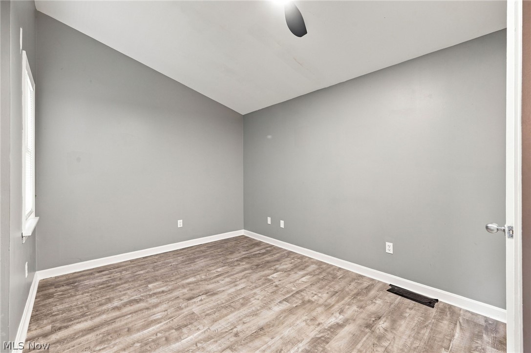 1963 Fulton Place Cleveland OH 44113