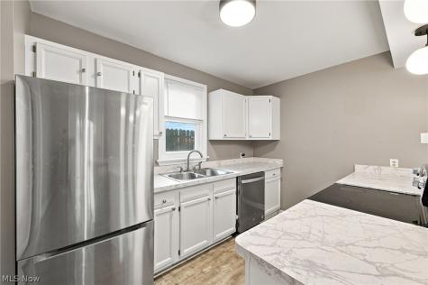 1963 Fulton Place Cleveland OH 44113