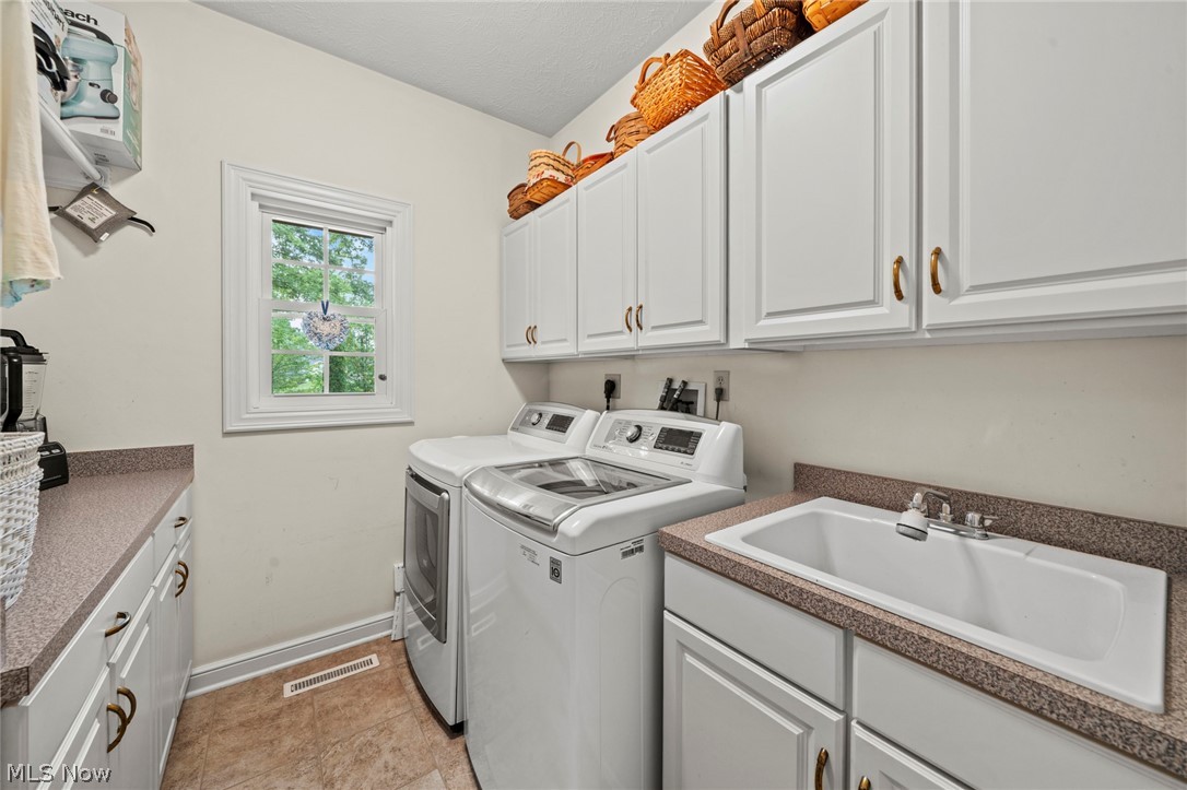 9240 Chamberlin Road Twinsburg OH 44087