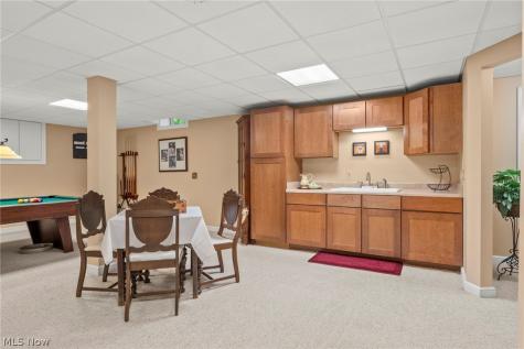 9240 Chamberlin Road Twinsburg OH 44087