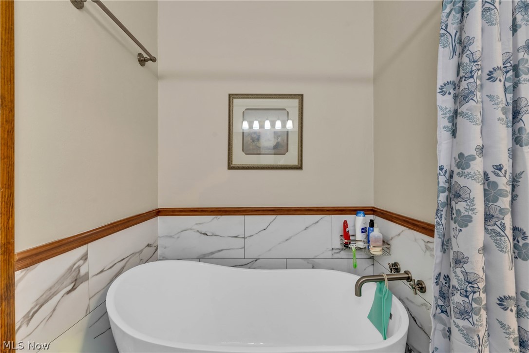 2765 Sharon Copley Road Medina OH 44256