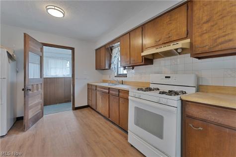 3827 Frederick Street Youngstown OH 44515