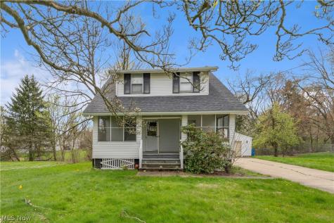 3827 Frederick Street Youngstown OH 44515