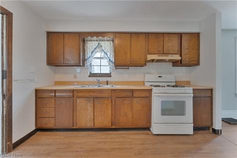 3827 Frederick Street Youngstown OH 44515