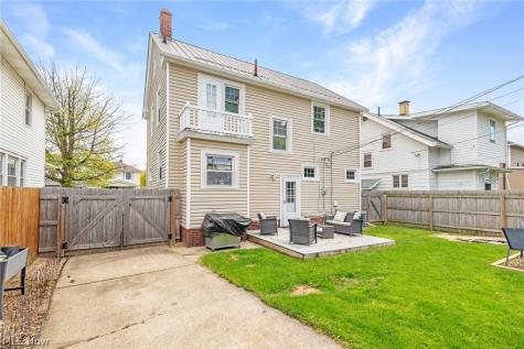 818 Allison Avenue Lorain OH 44052