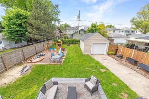 818 Allison Avenue Lorain OH 44052