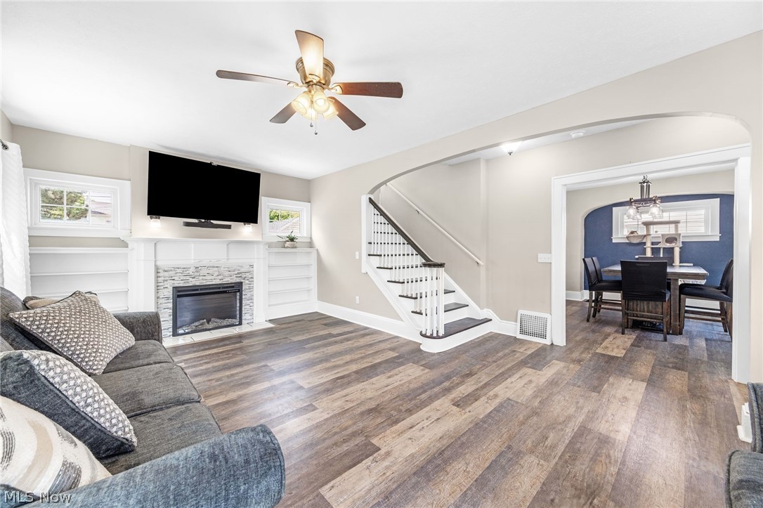 818 Allison Avenue Lorain OH 44052