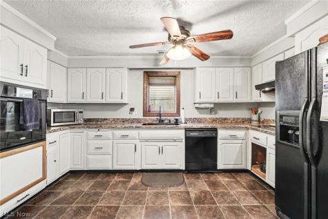 38005 Sugar Ridge Road North Ridgeville OH 44039
