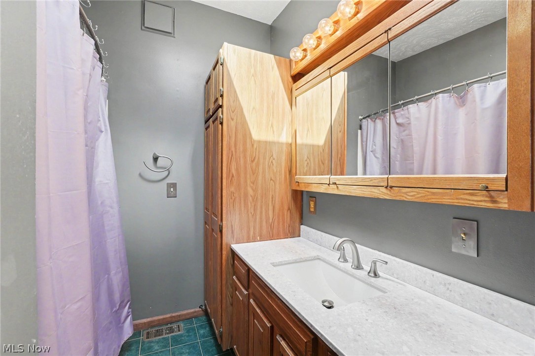 38005 Sugar Ridge Road North Ridgeville OH 44039