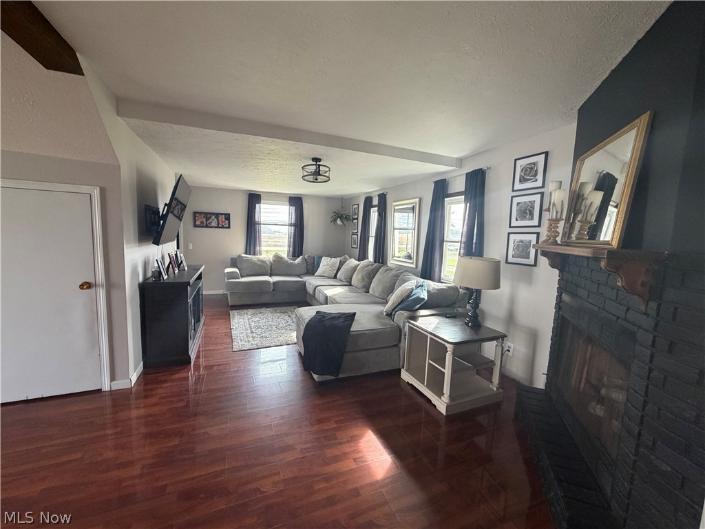 3269 Greenwich Road Wadsworth OH 44281