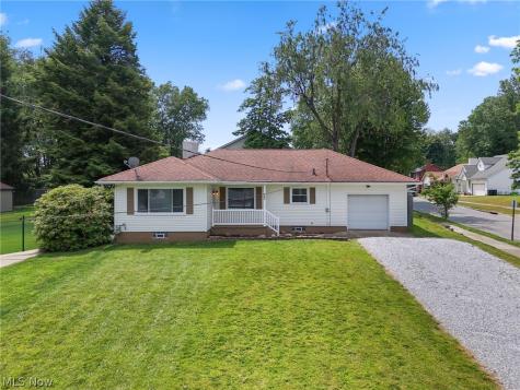 1068 Hilbish Avenue Akron OH 44312