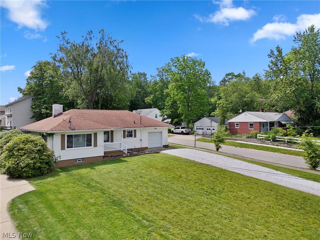 1068 Hilbish Avenue Akron OH 44312