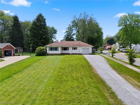 1068 Hilbish Avenue Akron OH 44312