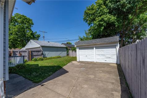 3811 W 136th Street Cleveland OH 44111