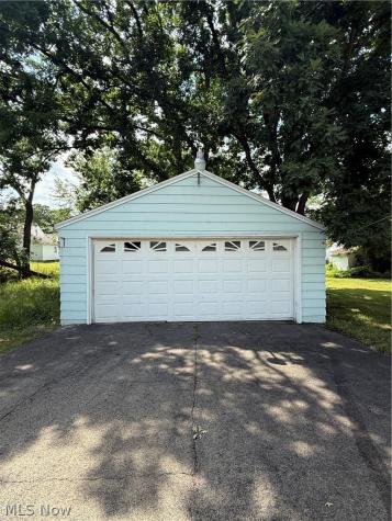 430 Moherman Avenue Youngstown OH 44509