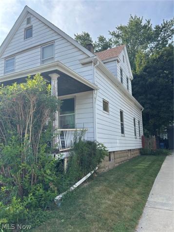 6617 Bridge Avenue Cleveland OH 44102