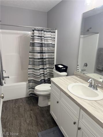 996 Ashley Taylor Court Wadsworth OH 44281
