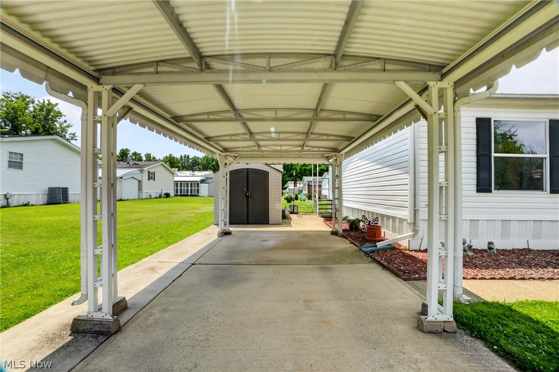 325 Britton Drive Geneva OH 44041
