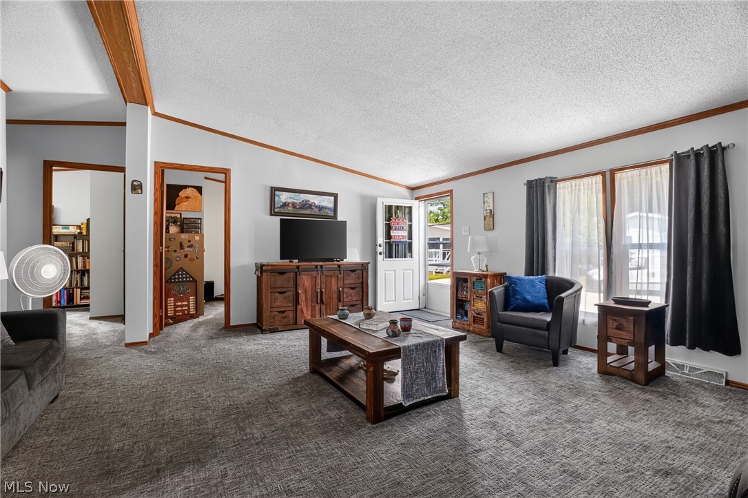 325 Britton Drive Geneva OH 44041