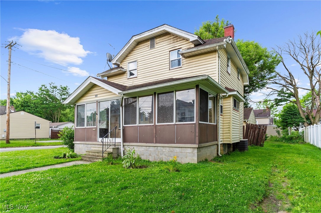 348 Arlington Boulevard Newton Falls OH 44444