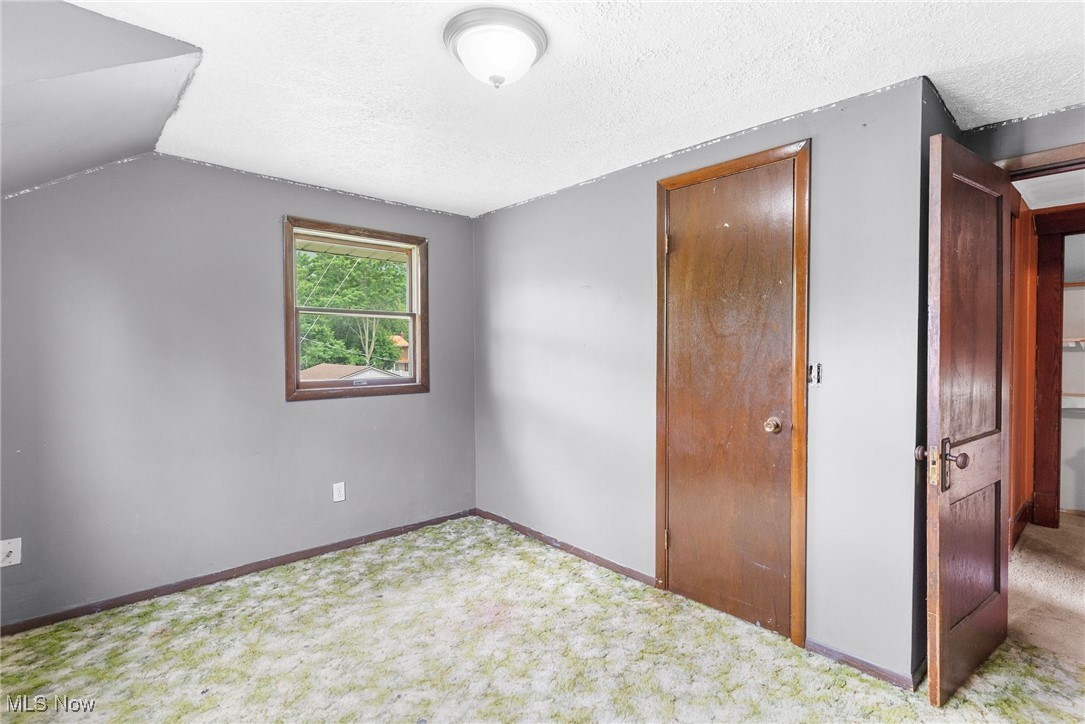 348 Arlington Boulevard Newton Falls OH 44444