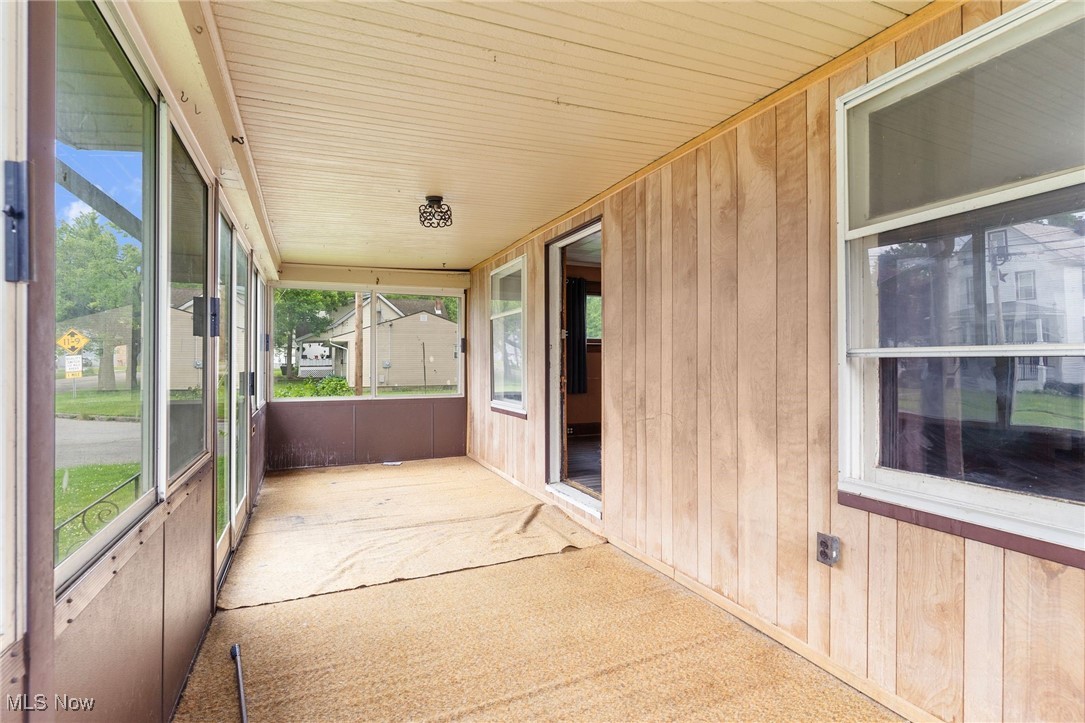 348 Arlington Boulevard Newton Falls OH 44444