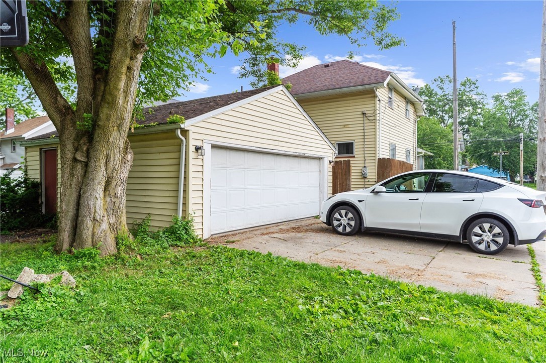 348 Arlington Boulevard Newton Falls OH 44444