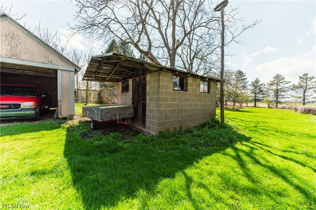 2483 Steiner Road Creston OH 44217