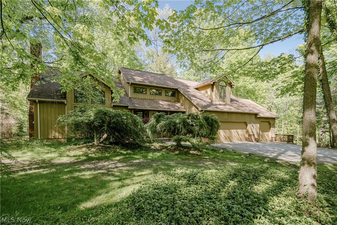 33475 Miles Road Moreland Hills OH 44022